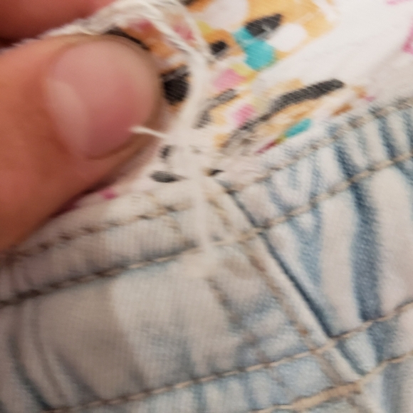 LA Gear vintage high-waisted distressed shorts - Picture 4 of 10